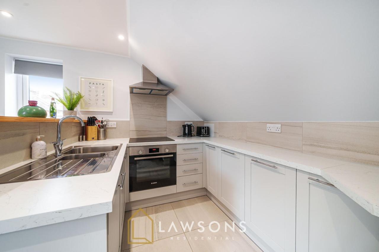 Apartmán Loft Living By Lawsons With Parking Windsor Exteriér fotografie