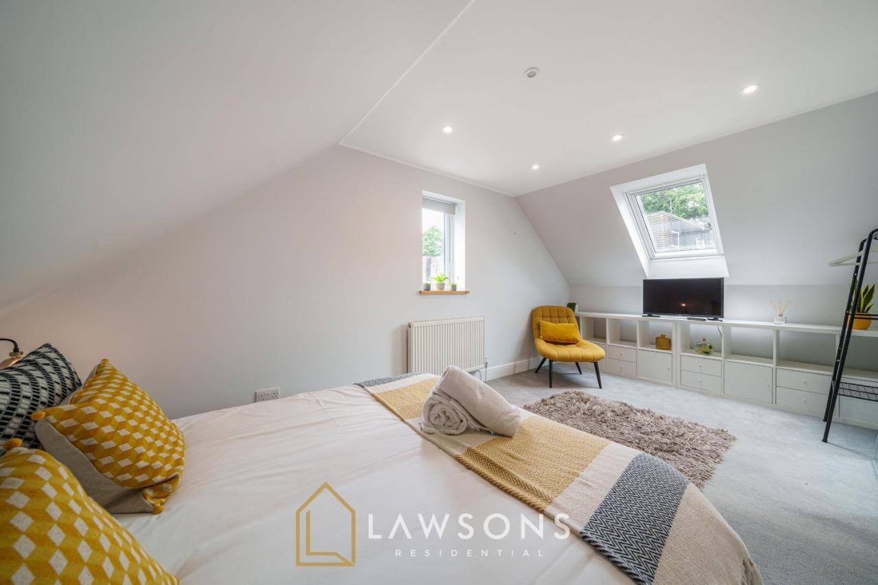 Apartmán Loft Living By Lawsons With Parking Windsor Exteriér fotografie